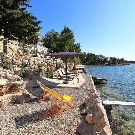 Na Vlnach, No 1 Starigrad Paklenica